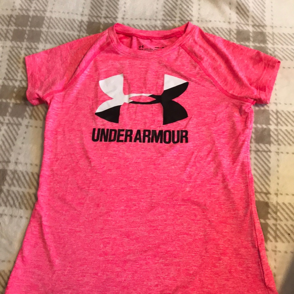 Girls youth medium under armor shirt